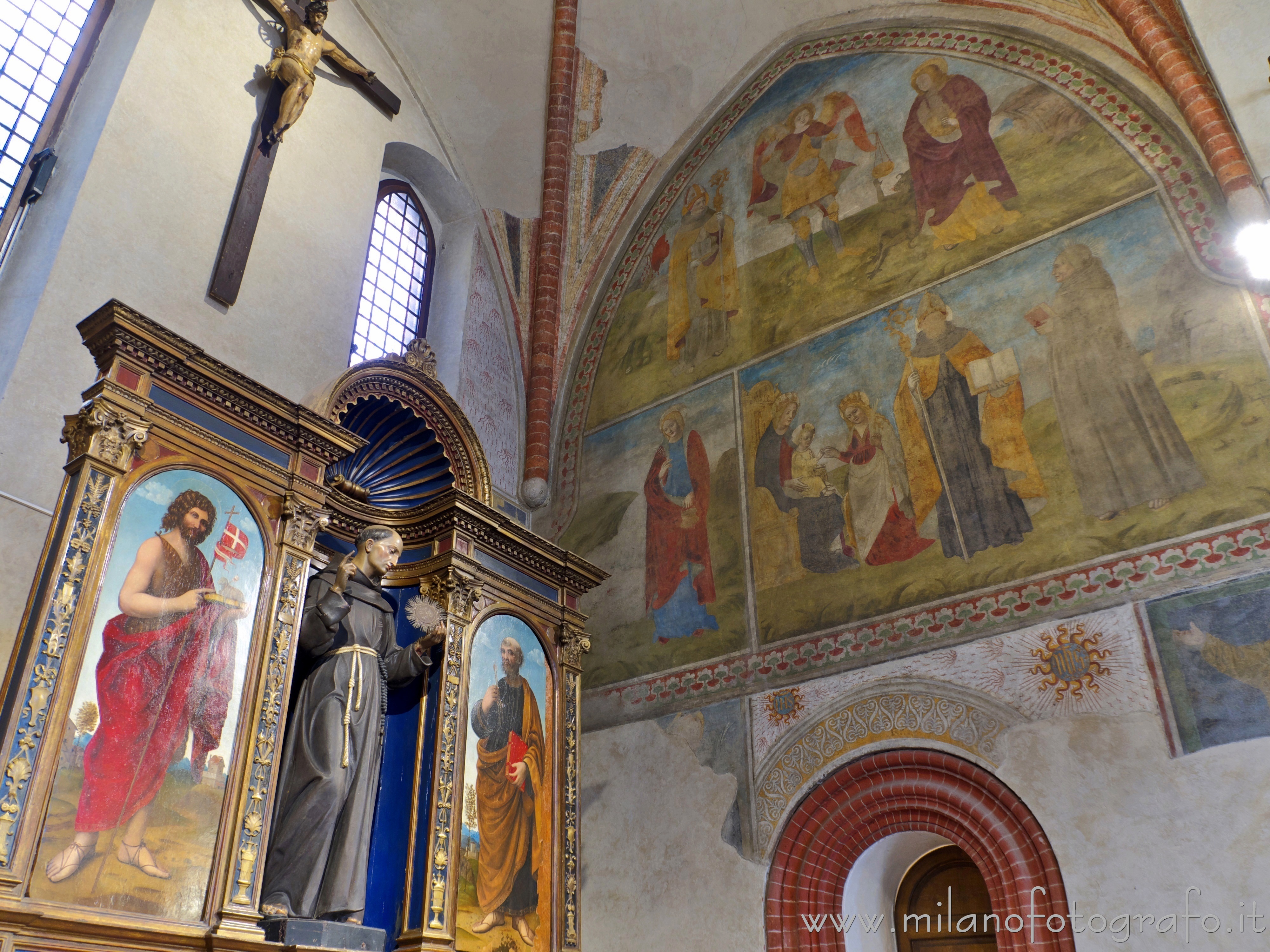 Milan (Italy) - Right wall of the apsis and retable of the altar of the Church of San Bernardino alle Monache